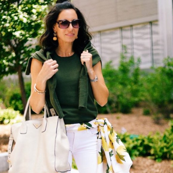 Cabi 5461 Twofer Pullover Size Large New In bag - Picture 10 of 10